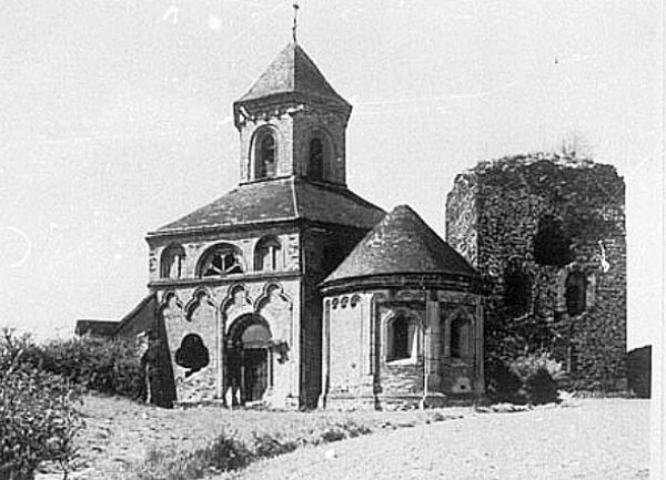 matthiaskapelle-0328DA8F13-09FD-DD94-F403-544D8F8819DC.jpg