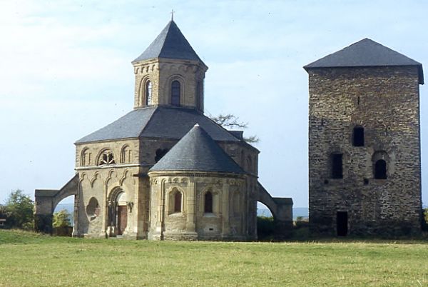 matthiaskapelle-040B716E9D-249E-CDC3-4B7A-B2F2E8CA8C77.jpg